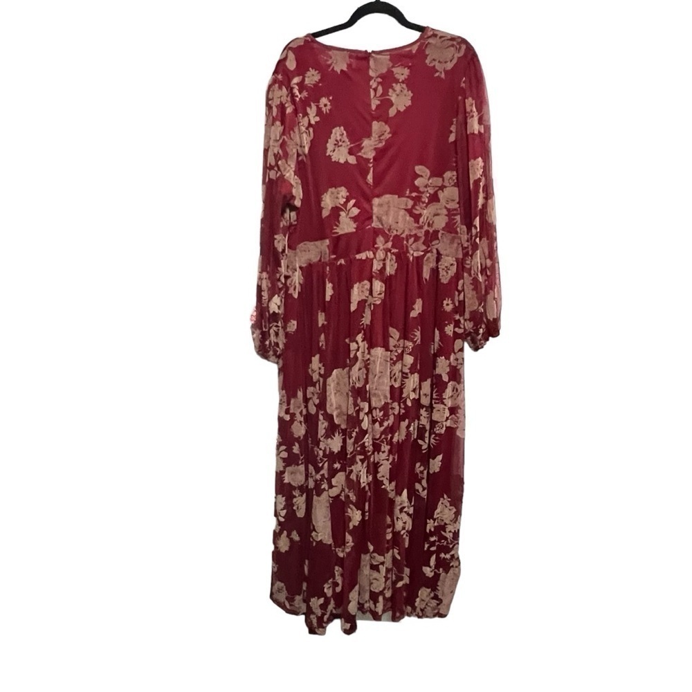 DM Fashion Adoria Burgundy Floral Velvet
Maxi, New with Tags, Plus Size - Picture 5 of 10
